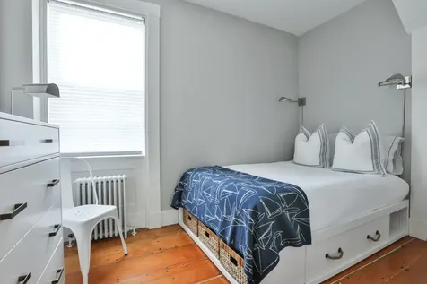 18 Pent Lane Edgartown MA 02539