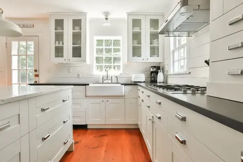18 Pent Lane Edgartown MA 02539