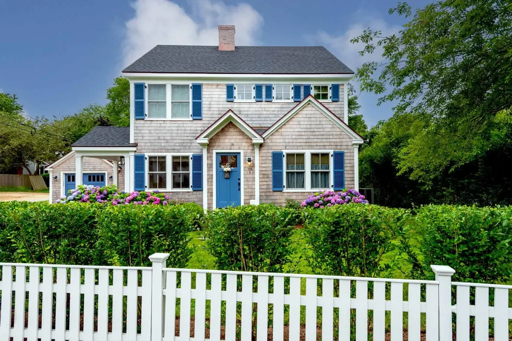 106 Peases Point Way South Edgartown MA 02539