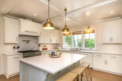 106 Peases Point Way South Edgartown MA 02539