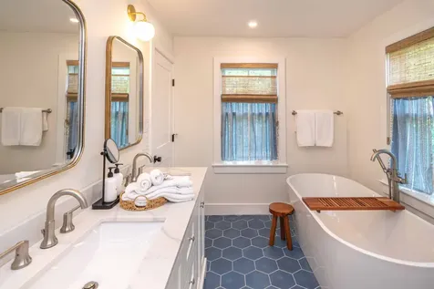 106 Peases Point Way South Edgartown MA 02539