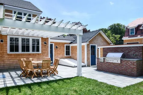 106 Peases Point Way South Edgartown MA 02539