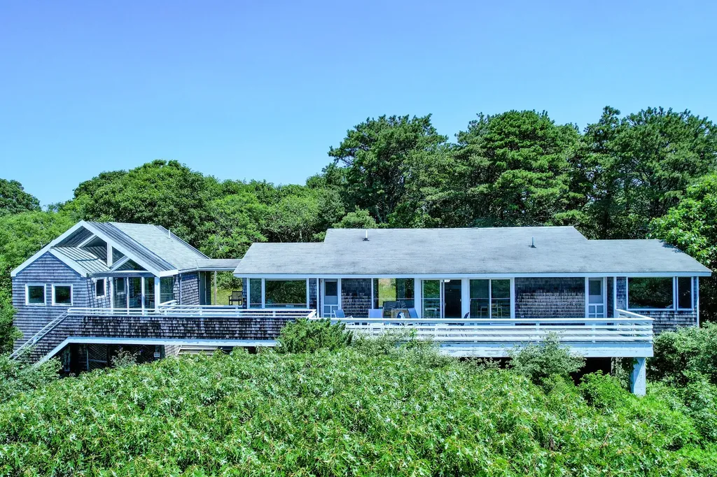 27 Ocean View Farm Road Chilmark MA 02535