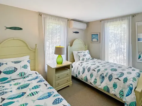 11 Deacon Vincent Way Edgartown MA 02539