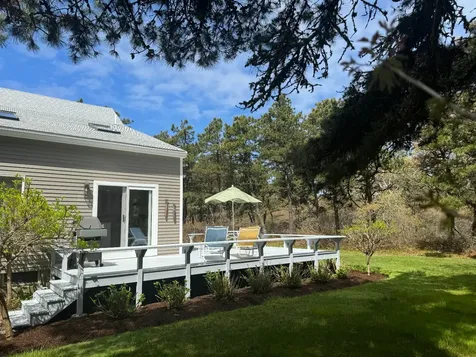 11 Deacon Vincent Way Edgartown MA 02539
