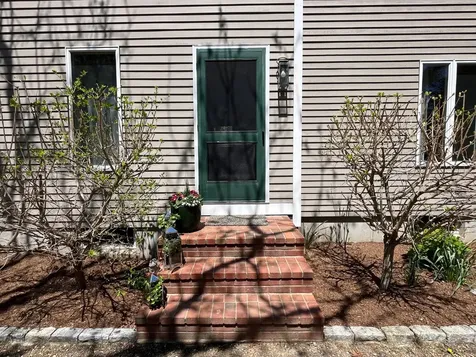 11 Deacon Vincent Way Edgartown MA 02539