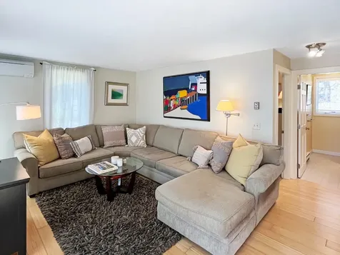 11 Deacon Vincent Way Edgartown MA 02539