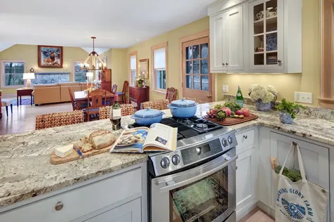 5 Llewellyn Way Edgartown MA 02539