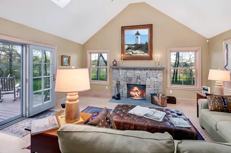 5 Llewellyn Way Edgartown MA 02539