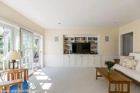 43 Naushon Road West Tisbury MA 02575