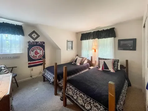 8 Marsh Hawk Circle Edgartown MA 02539