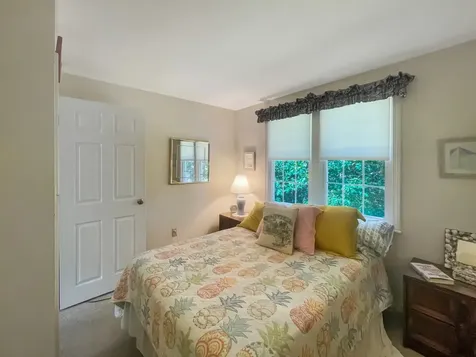 8 Marsh Hawk Circle Edgartown MA 02539