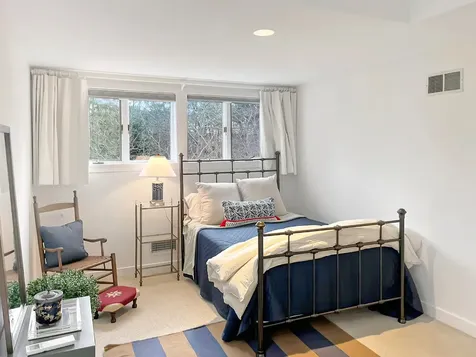 3 Meetinghouse Village Way Edgartown MA 02539