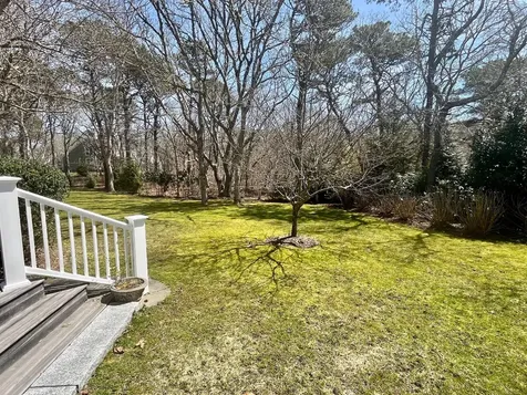 3 Meetinghouse Village Way Edgartown MA 02539