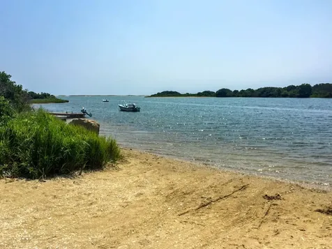 3 Meetinghouse Village Way Edgartown MA 02539
