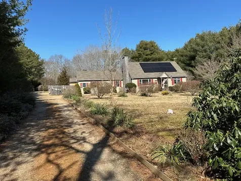 51 Head Of The Pond Road Oak Bluffs MA 02557