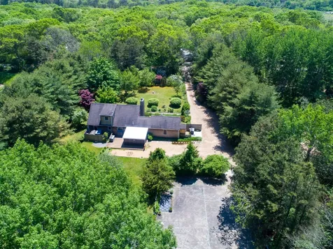 51 Head Of The Pond Road Oak Bluffs MA 02557