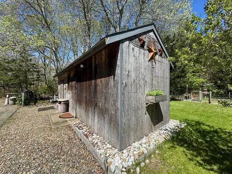 51 Head Of The Pond Road Oak Bluffs MA 02557