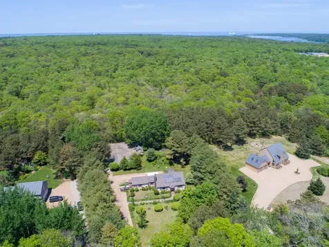 51 Head Of The Pond Road Oak Bluffs MA 02557