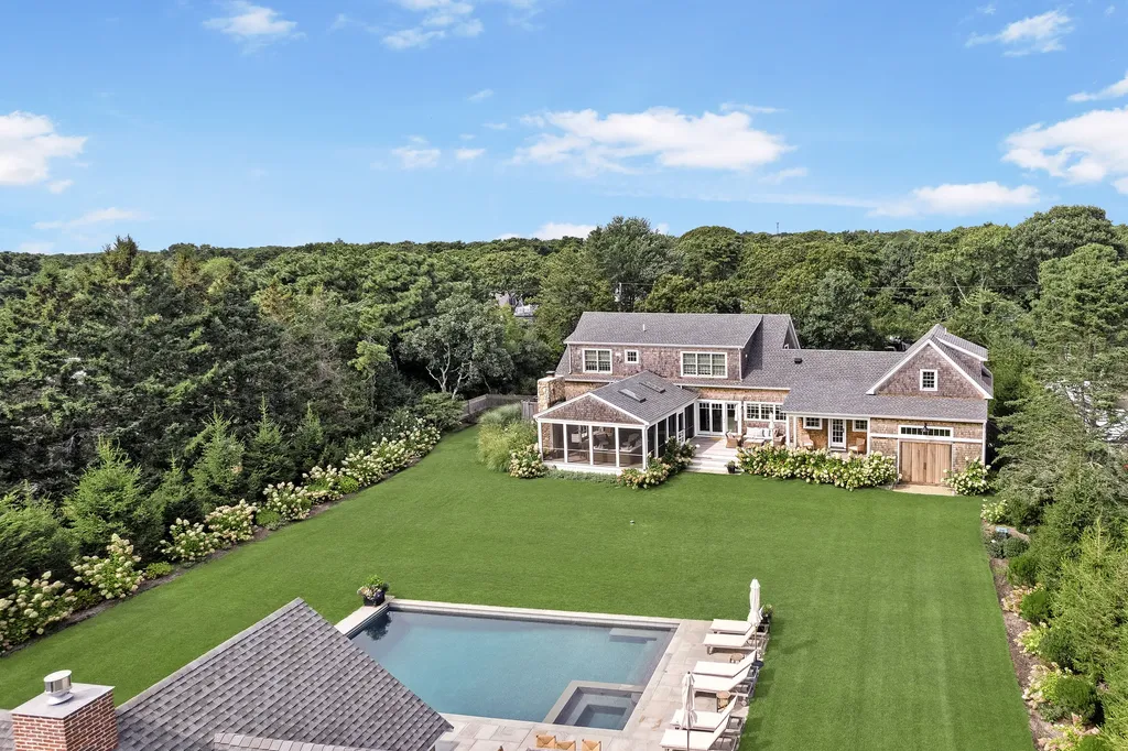 20 Metells Way Edgartown MA 02539
