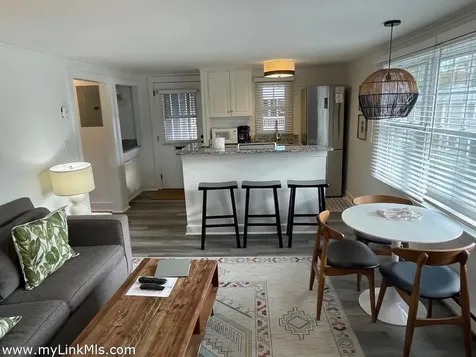 15 Mill Street Edgartown MA 02539