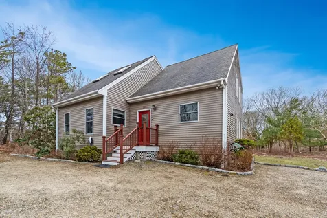 13 Saddle Club Road Edgartown MA 02539