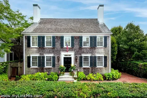 11 Cummings Way Edgartown MA 02539