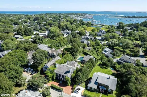 11 Cummings Way Edgartown MA 02539