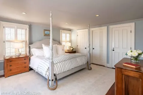 11 Cummings Way Edgartown MA 02539