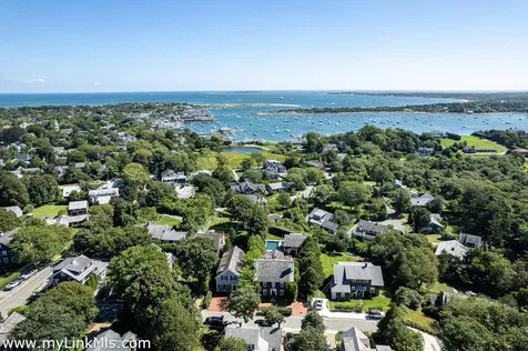 11 Cummings Way Edgartown MA 02539