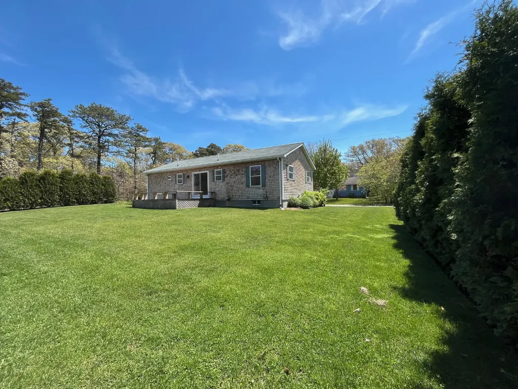 41 Towanticut Avenue Oak Bluffs MA 02557