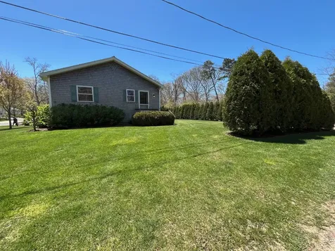 41 Towanticut Avenue Oak Bluffs MA 02557