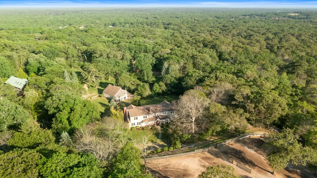 67 Hidden Village Road West Tisbury MA 02575