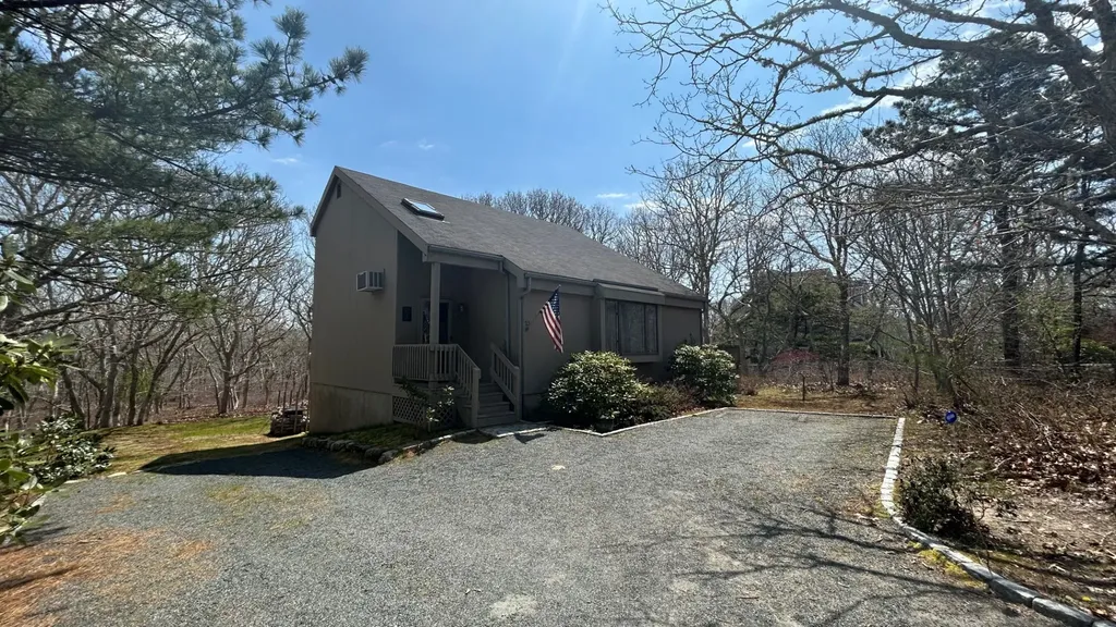 23 Edgewood Drive Edgartown MA 02557