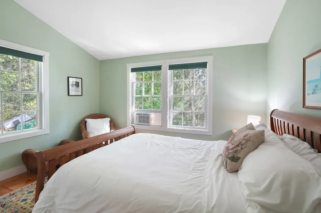 10 Duende Lane Edgartown MA 02539