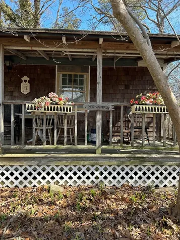 27 East Side Road Oak Bluffs MA 02557