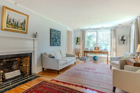 49 William Street Vineyard Haven MA 02568