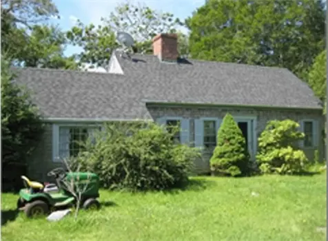 7 Cottle Lane West Tisbury MA 02575