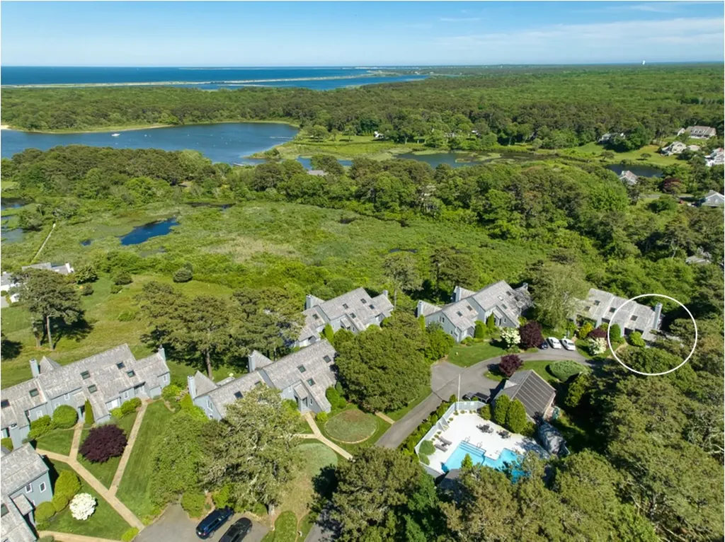 40 Hidden Cove Road Oak Bluffs MA 02557