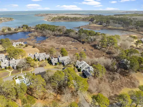 40 Hidden Cove Road Oak Bluffs MA 02557