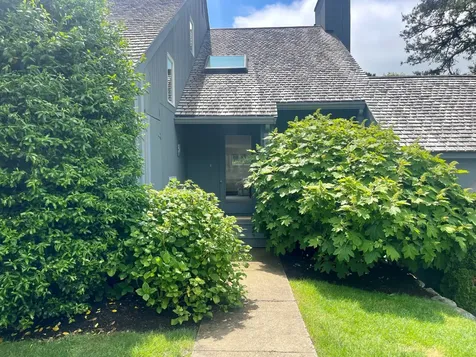 40 Hidden Cove Road Oak Bluffs MA 02557