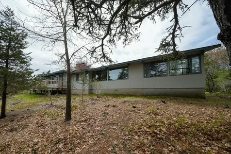 3 Danls Way West Tisbury MA 02575