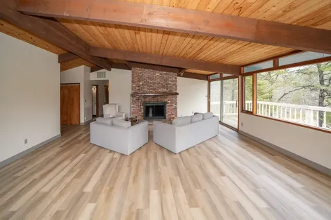 3 Danls Way West Tisbury MA 02575