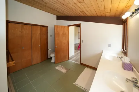 3 Danls Way West Tisbury MA 02575