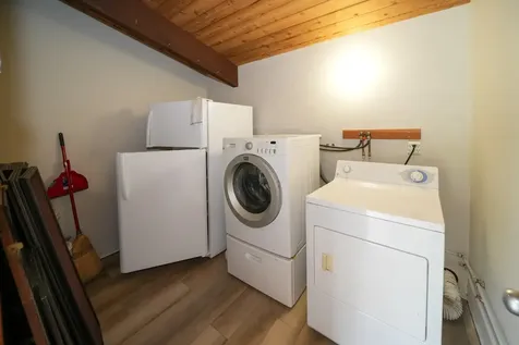 3 Danls Way West Tisbury MA 02575