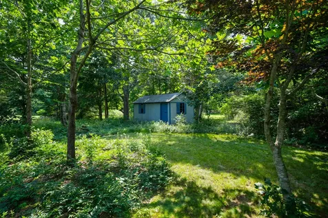 3 Danls Way West Tisbury MA 02575