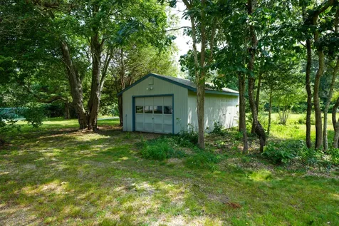 3 Danls Way West Tisbury MA 02575