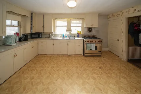 280 State Road Vineyard Haven MA 02568