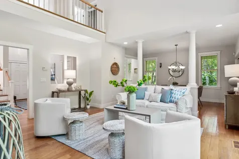 230 Pond Road West Tisbury MA 02575