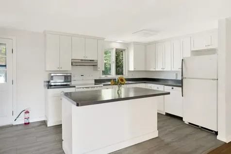 6 Sachem Way Oak Bluffs MA 02557